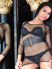 Sandara: Fishnet and Mirror 2